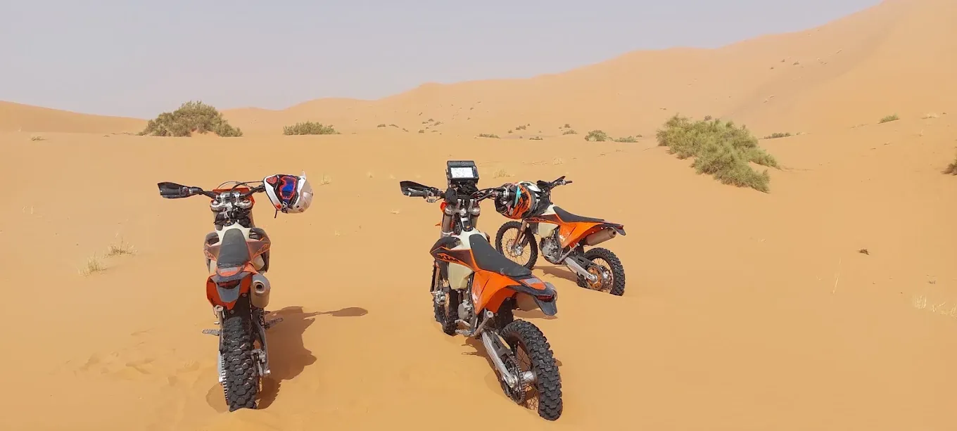 Infinite Erg Chebbi Infinite Erg Chebbi — enduro Sahara Merzouga